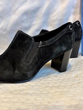 Liz Claiborne Black Block Heel Pumps US 6 M